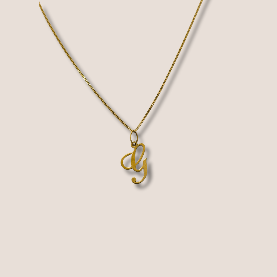 Collar Inicial Oro 9k