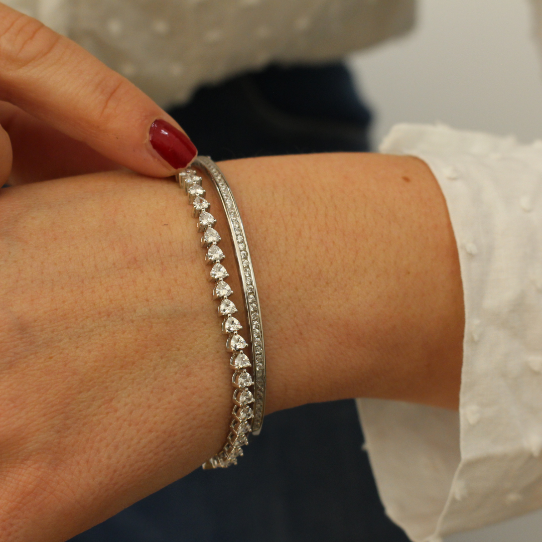 Esclava riviere minimal