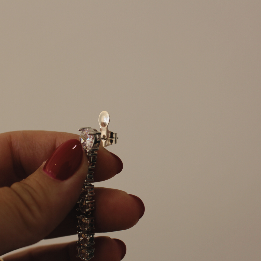 Cierre anti agujeros rasgados