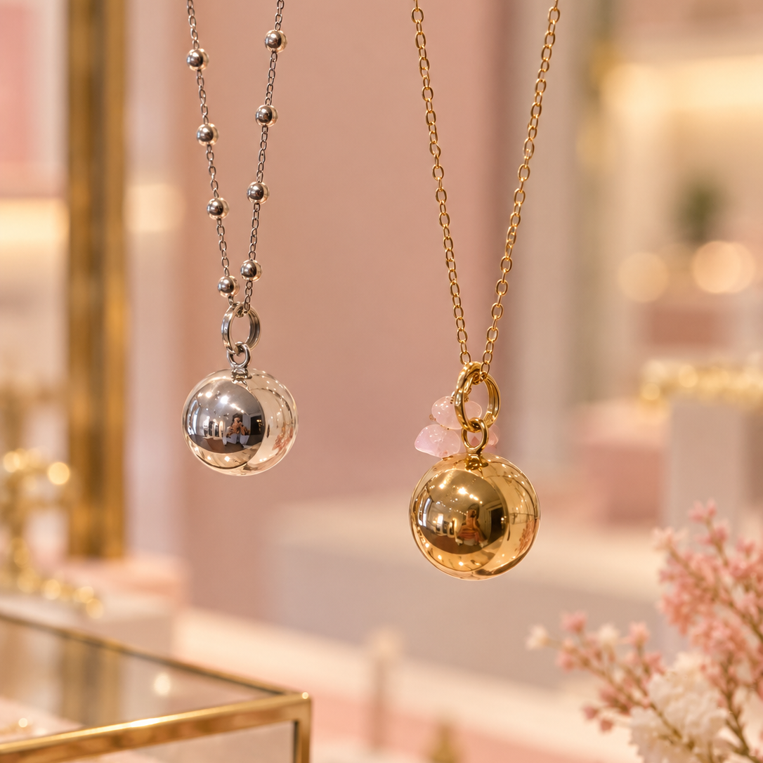 Llamadores de ángeles de plata y dorado de Gemma's Joies