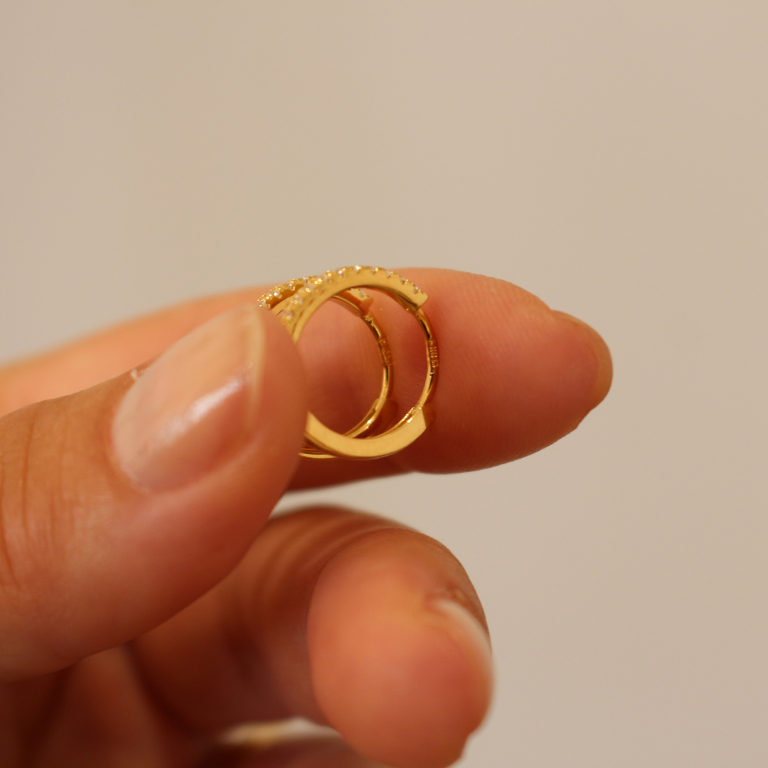 Aros minimal circonitas blancas