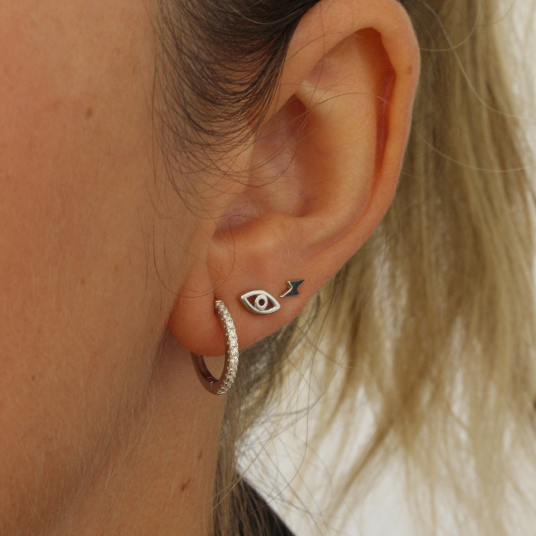 Aros minimal circonitas blancas