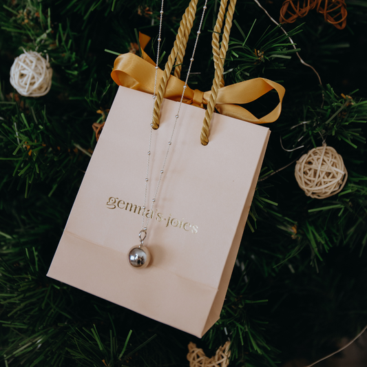 Llamador de ángeles plata cadena bolitas