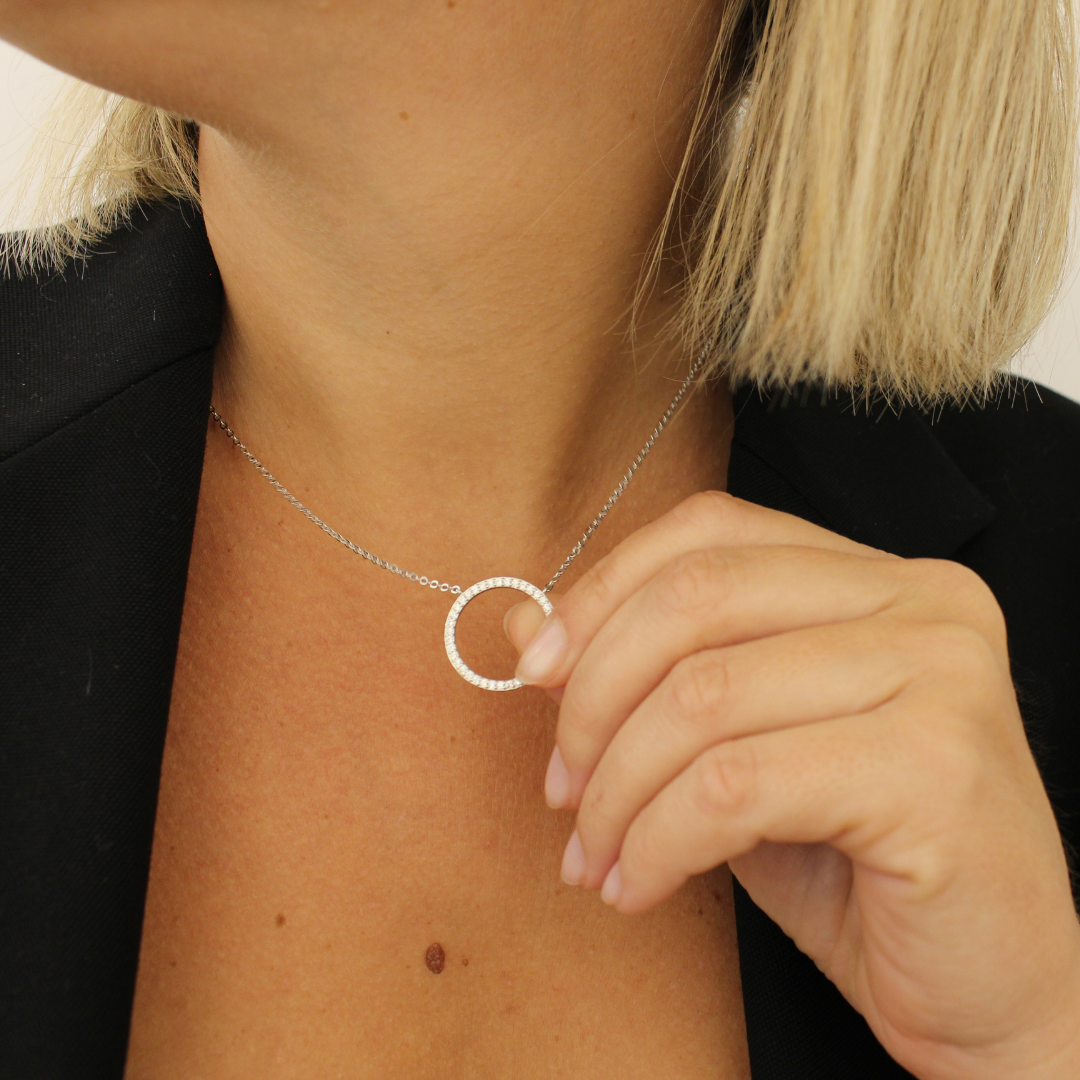 Collar circulo de luz