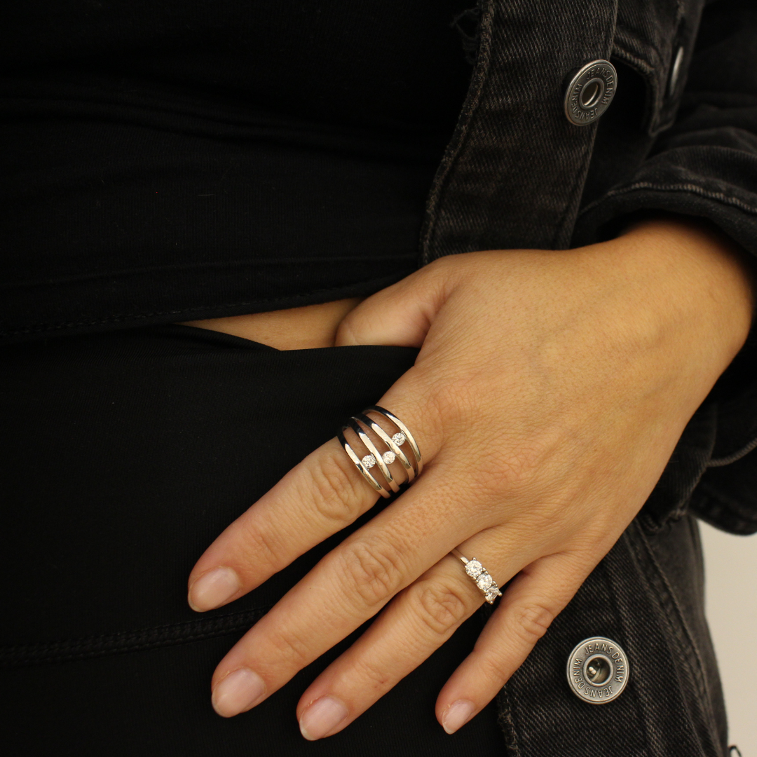 Anillo tres destellos