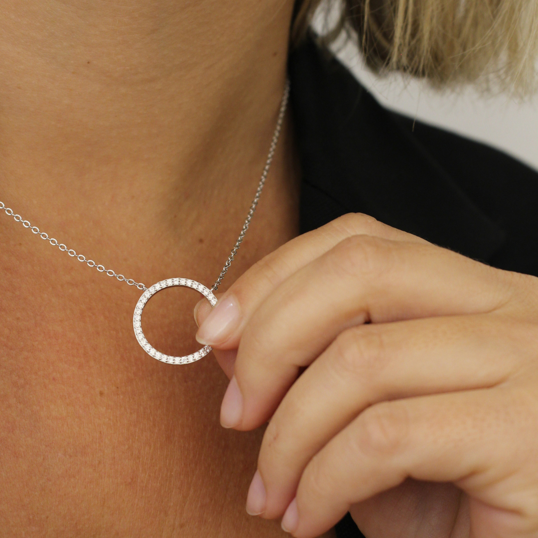 Collar circulo de luz