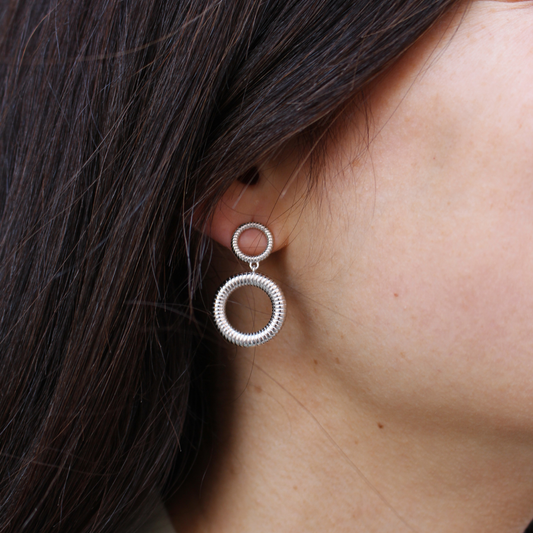 Pendientes lunea