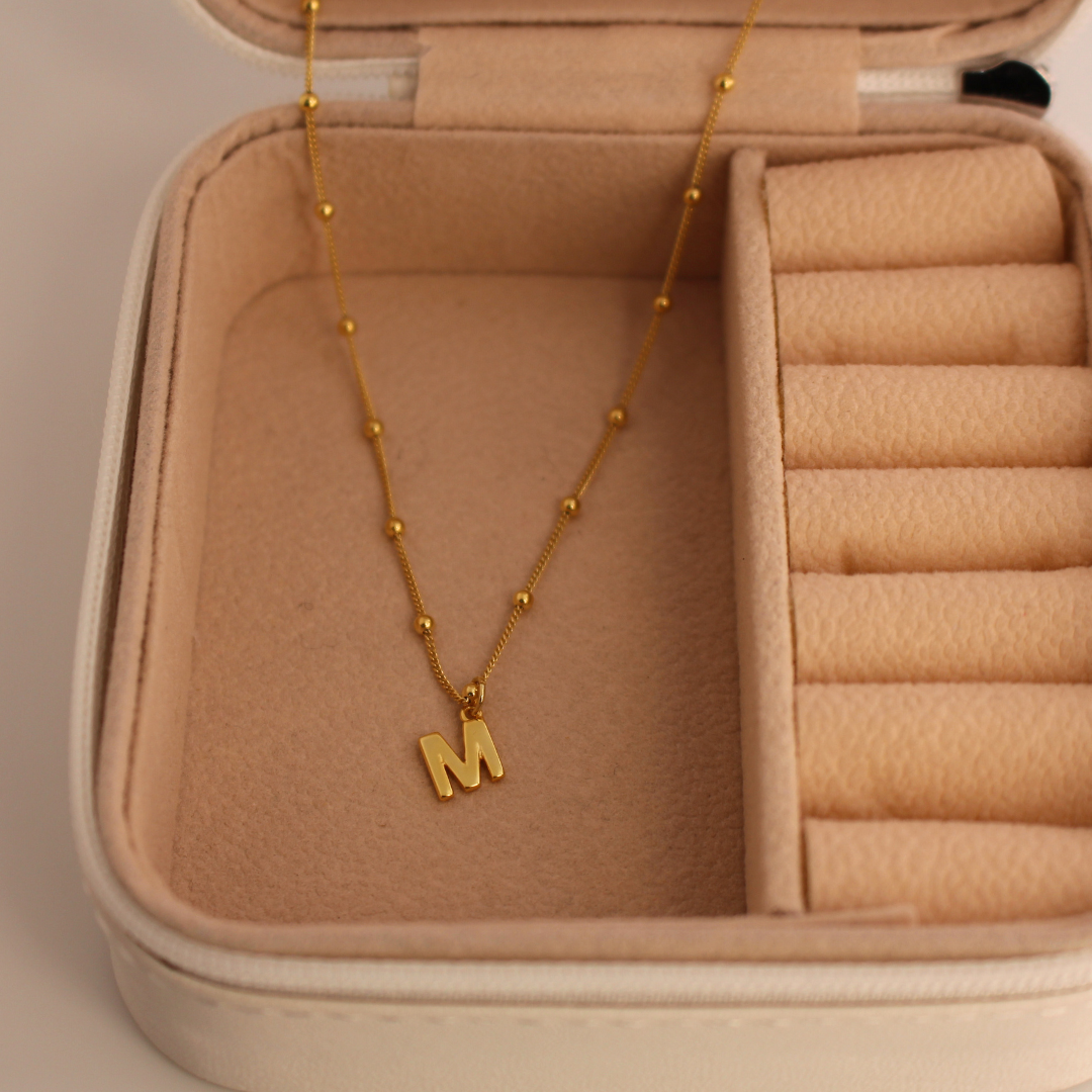 Collar bolitas personalizado