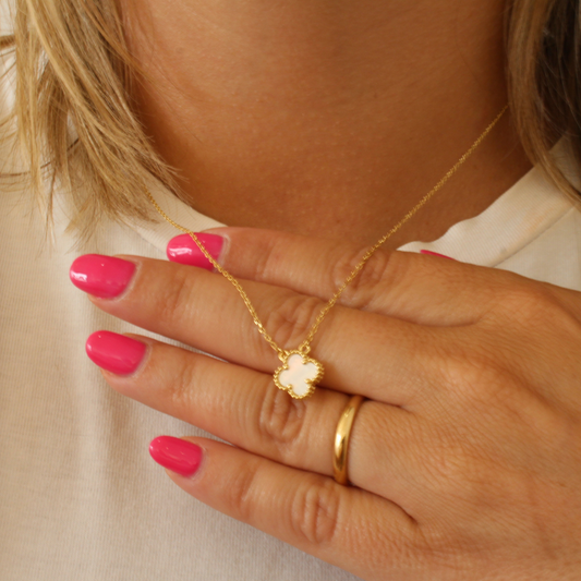 Collar Trebol