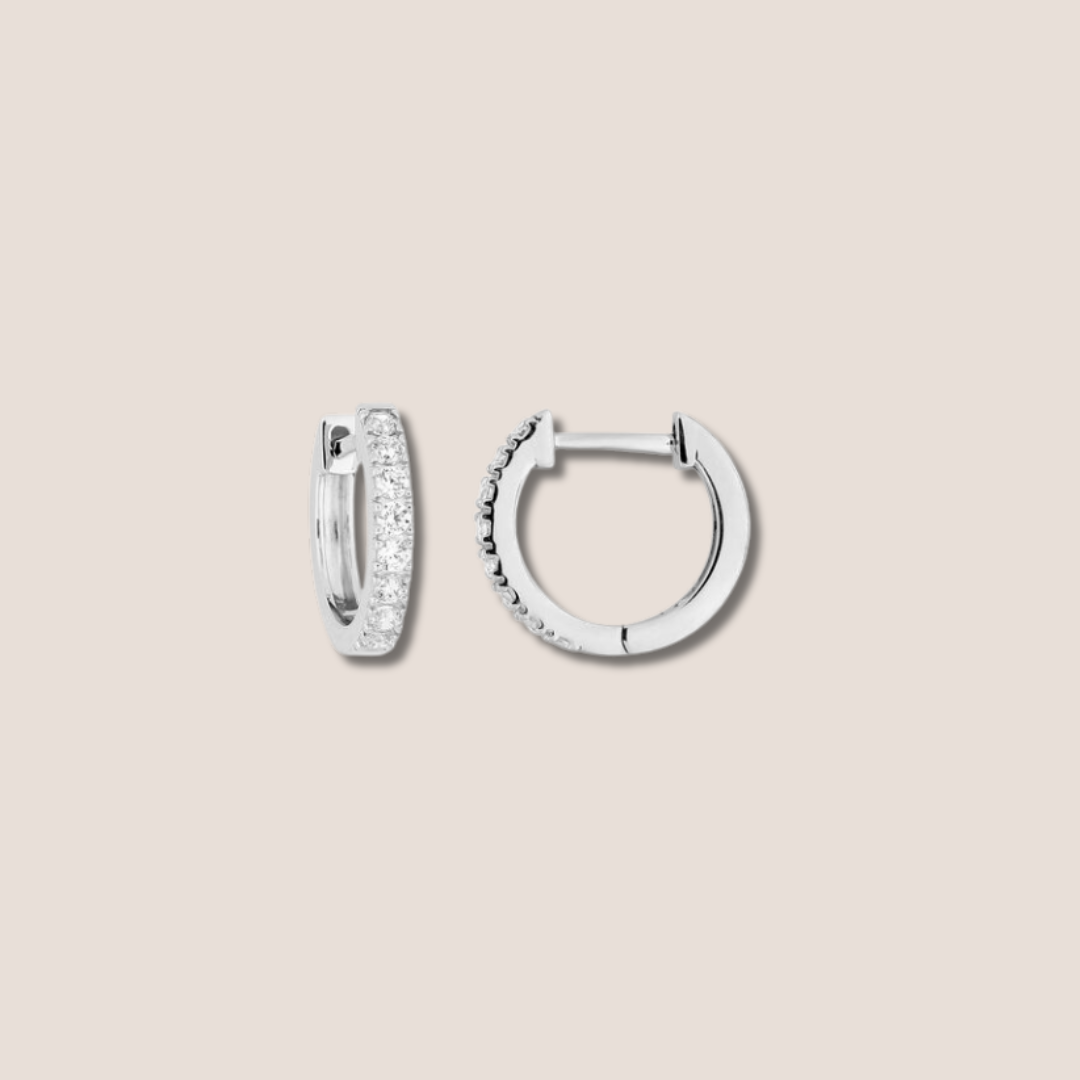 Aritos minimal oro blanco