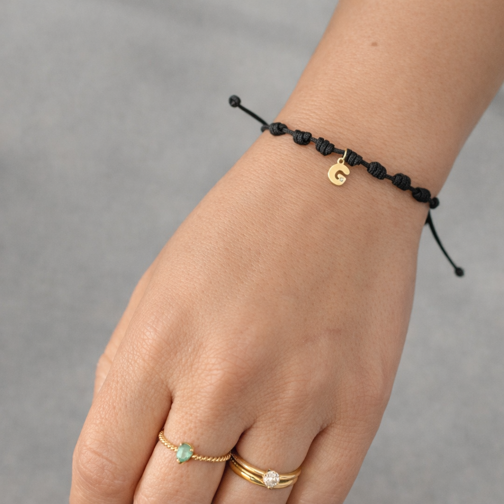 Pulsera inicial Oro y brillante