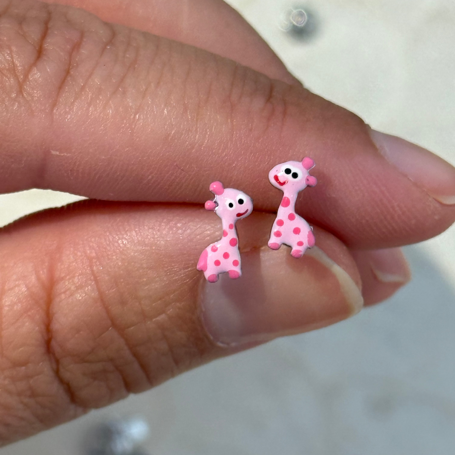 Pendientes niña